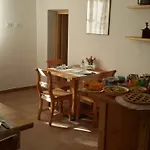 Al Riparo Frühstückspension 3*