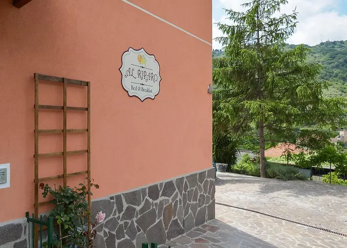 Al Riparo 3* Finale Ligure