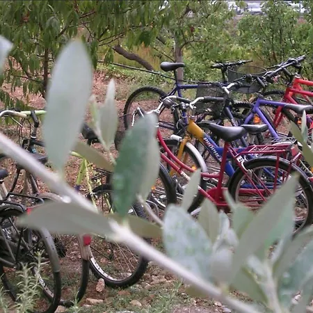 Al Riparo Couette-café